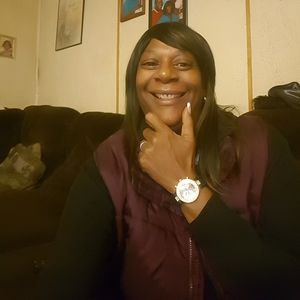 Meet your Posher, Renee